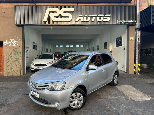 Toyota Etios 1.5 Xs