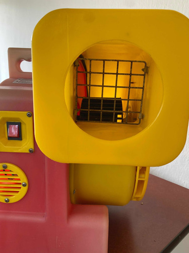 Imagen 6 de 8 de Motor De Inflable Impecable