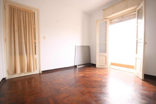 Imagen 1 de 24 de Ph 3 Ambientes Venta Flores Terraza Y Balcón