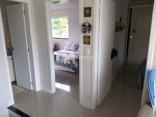 Imagem 6 de 30 de Casa Para Venda No Bairro Ariribá Em Balneário Camboriú, 11 Quartos Sendo 1 Suíte, 5 Vagas, - Ml_28