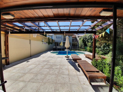 Imagen 5 de 29 de Chalet 5 Ambientes Con Parque Y Piscina Venta Mar Del Plata