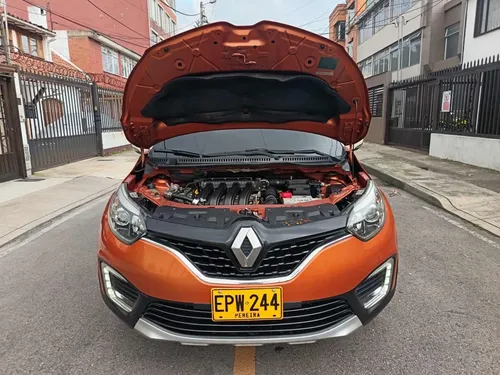 Renault Captur 2.0 Intens Automática