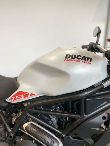 Imagem 10 de 15 de Ducati Monster 797 2020 Branca