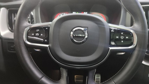 Volvo Xc60 R-design Hybrid Awd Geartronic 2.0 T8, Ier8990