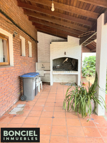 Excelente Casa 3 Dormitorios En Colinas Del Mirador