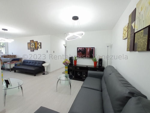 Imagen 17 de 30 de Moderno Y Remodelado Apartamento En Venta Con Conexión A Planta Electrica En El Este De Barquisimeto Lp 245899