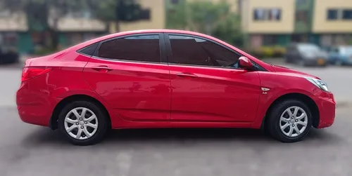 Hyundai Accent 1.6l 4 p
