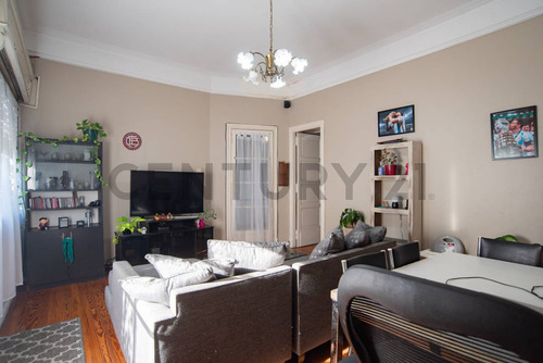 Venta De Ph Con Entrada Independiente En Lanús Este Centro. Apto Crédito! Bajó De Precio!