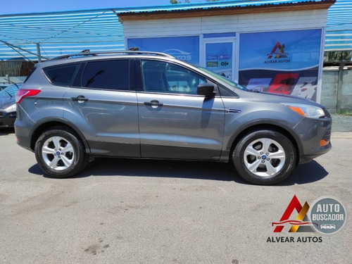 Imagen 4 de 8 de Ford Escape 2013