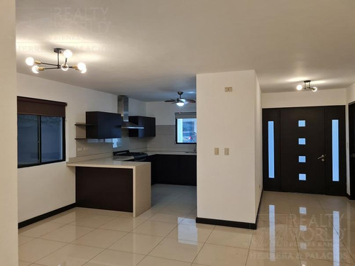 Casa En Renta En Priv Sierra Madre
