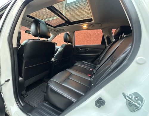 Nissan X-Trail 2.5 Exclusive 2 Row Cvt