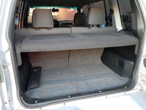 Imagem 9 de 10 de Mitsubishi Pajero Tr4 2.0 16v Flex 2013