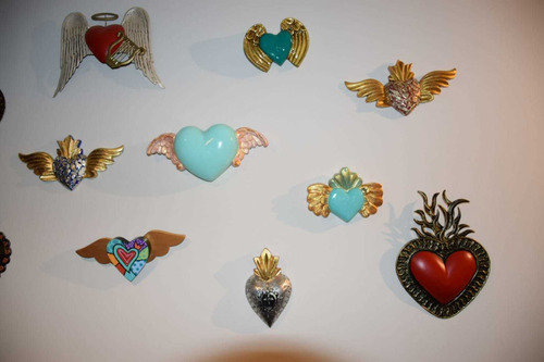 Imagen 3 de 9 de Corazón Alado Yeso Figura Adorno Regalo Pintado A Mano
