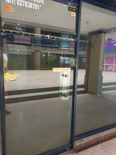 Centro Comercial En La Mejor Zona De Valencia