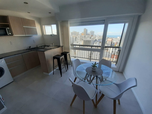 Imagen 2 de 9 de Ambiente Externo C/balcon Y Vista