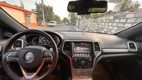 Jeep Grand Cherokee 3.6 V6 Laredo L At 4x2 2015