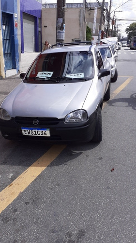 Chevrolet Corsa Pick-up 1.6 St 2p 2001