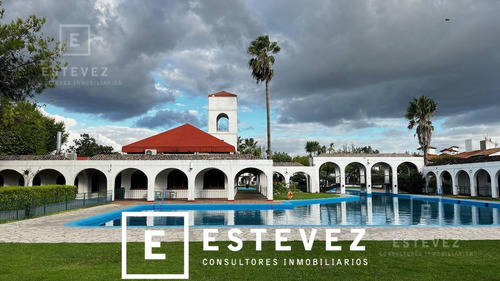 Apto Credito - Casa En Venta Barrio Cerrado, Escobar