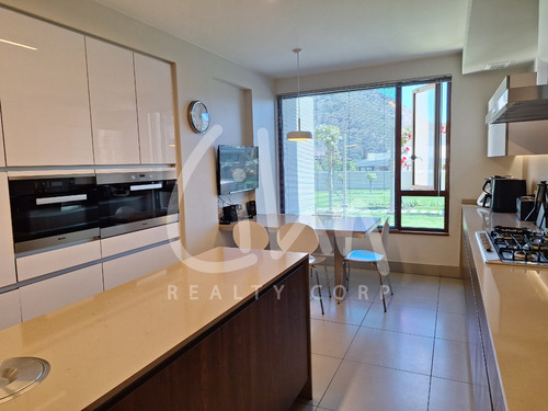 Impactante Departamento Duplex Con Lindo Jardin Piscina