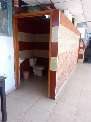 Alquilo. Local Comercial