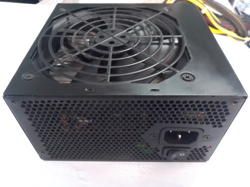 Fuente De Poder Real Atx 700w Thunder Rs700 Cooler Master (Usado)