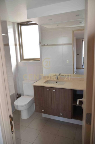 Departamento En Venta, Avenida Cerro Paranal. Sector Sur.