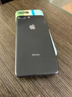 iPhone 8 Plus 64g Negro