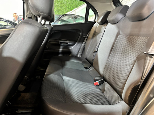 Volkswagen Gol 1.0 12V MPI TOTALFLEX 4P MANUAL