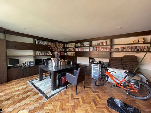 Venta De Casa En Niebla En Jardines Del Pedregal Álvaro Obregón Cdmx