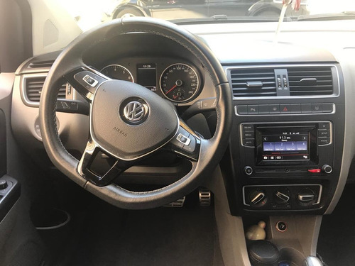 Volkswagen Fox 1.6 16v Msi Highline Total Flex I-motion 5p