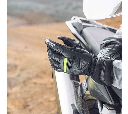Guantes de motociclista Hevik Italian Stoccolma modelo Stoccolma, talla G