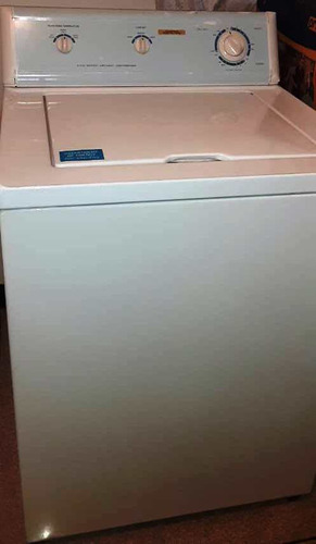 Lavadora Automática Marca Frigidaire 15 Kg Color Blanco