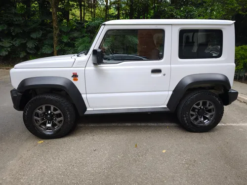 Suzuki Jimny 1.5 Gl