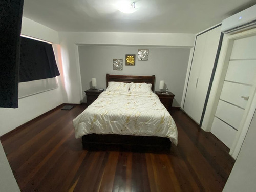 Apartamento En Venta En Cumboto Sur, Puerto Cabello. Inmobiliaria Maggi 2038