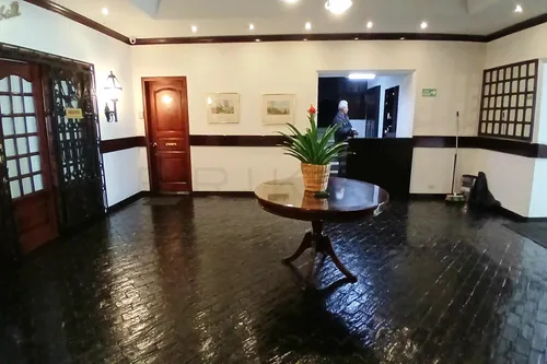 Oficina En Arriendo/venta En El Chico. Cod A6947