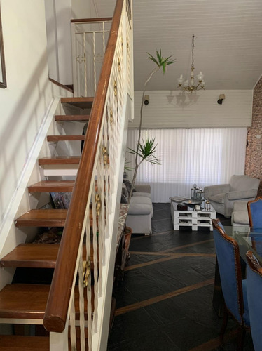 Chalet - Excelente Ubicación