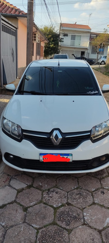 Renault Logan 1.6 Expression Hi-power 4p