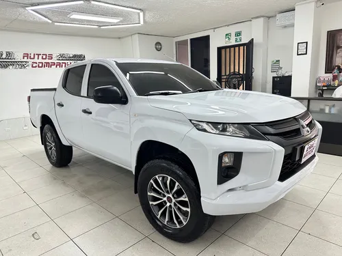 Mitsubishi L200 SPORTERO 2.5 High Power