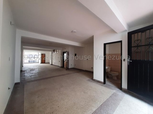 Imagen 8 de 13 de Local Comercial En Venta En Av. Bolívar, San Juan De Los Morros. 23-263