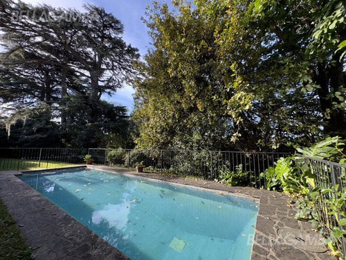 Casa Venta Vicente Lopez 7 Ambientes Jardin Pileta