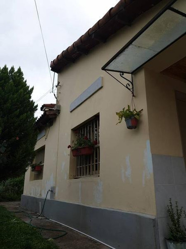 Casa En Venta, Rodriguez Peña N°325, Marcos Paz, Cod.2328