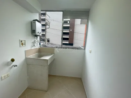 Apartamento En Arriendo En Camino Verde. Cod A776111