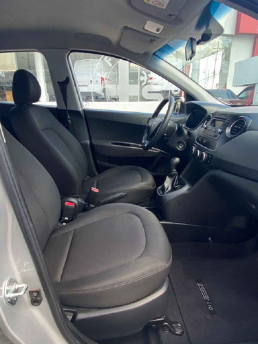 Imagen 12 de 15 de Hyundai Grand I10 2018 5p Gl Mid L4/1.2 Premium Man