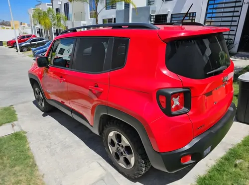 Jeep Renegade Latitude 2015 Americana Sin Legalizar