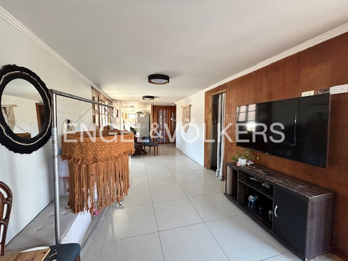 Terreno Con Casa En Magisterio