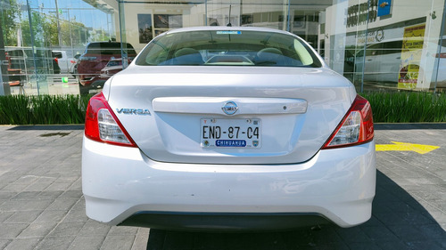 Imagen 4 de 10 de Nissan Versa 2018 1.6 Sense At