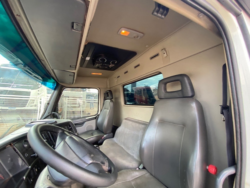 Imagem 3 de 9 de Volvo Fm 420 6x4