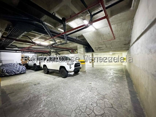 Ambientado Con Estilo Exquisito Apartamento Los Naranjos De Las Mercedes 25-21361
