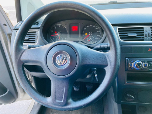 Imagem 11 de 15 de Volkswagen Fox 1.0 Mi Trend 8v Flex 4p Manual