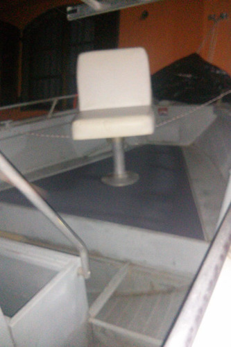 Lancha Fishing 165 Com Motor Johnson Branco 25hp